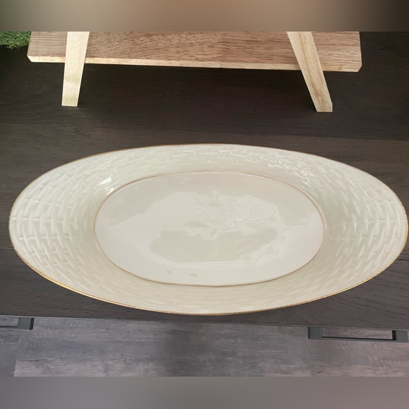 Lenox Other - Lenox 24k gold serving dish